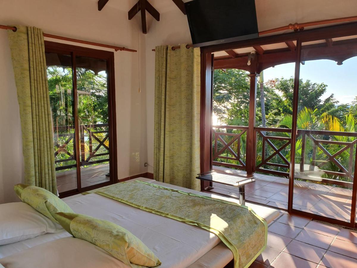 Chambre D'Hotes "Villa Rayon Vert" Deshaies Exterior foto